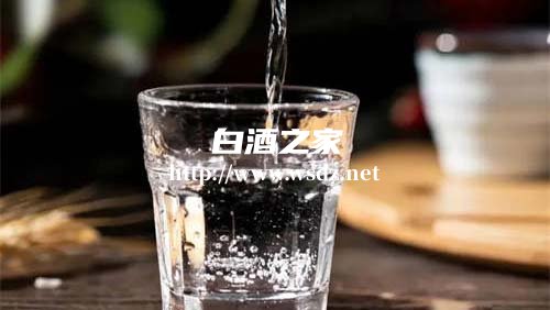 42度白酒粮食酒哪个好喝