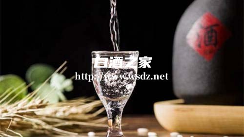 多少度的白酒喝了不烧胃