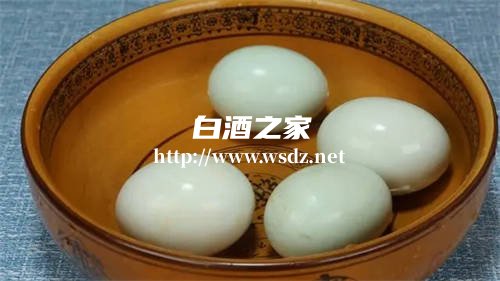 怎样用白酒盐鸭蛋