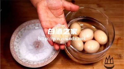 怎样用白酒腌鸡蛋
