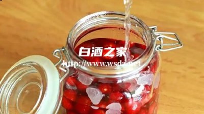 白酒可以泡樱桃喝吗