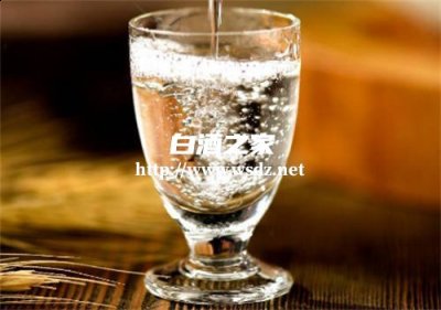 做完流产手术可以喝白酒吗