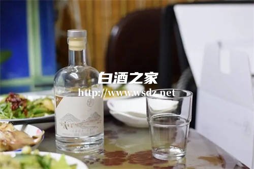怎么区分白酒是不是粮食酒  4