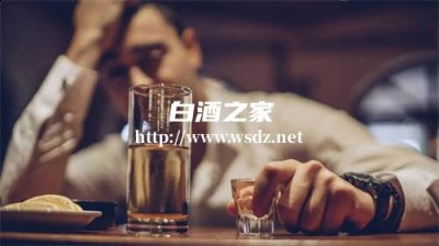 为什么有人喝完白酒没反应