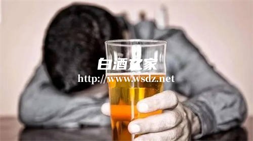 怎么喝白酒不会恶心反胃