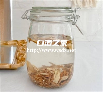 常用白酒泡药酒的材料有哪些