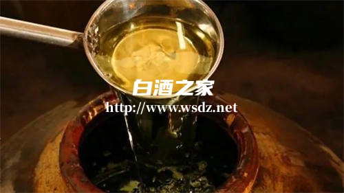 用多少白酒泡蜂蜜合适