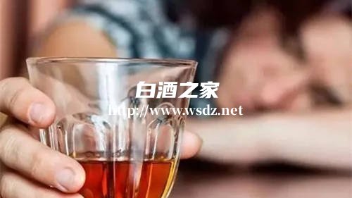 喝白酒难受上头怎么缓解