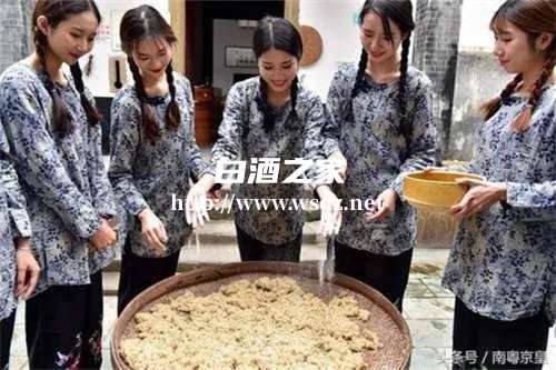 所有的白酒都含有香料吗  2
