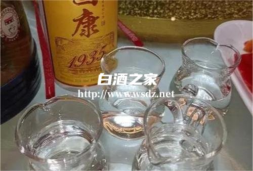 高度白酒怎样变成低度白酒