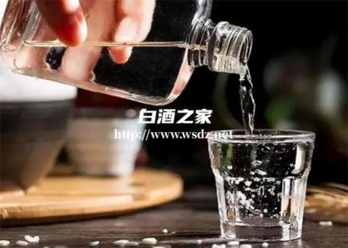 高度白酒怎样变成低度白酒