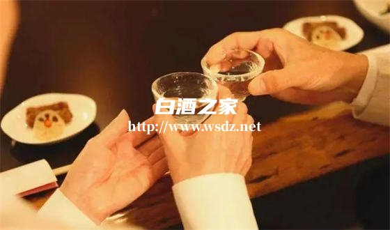 怎么表达喝白酒喝得开心