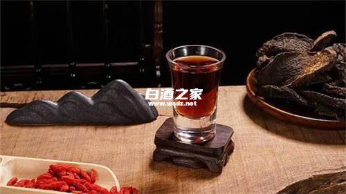 自己用白酒泡枸杞的功效有哪些  1