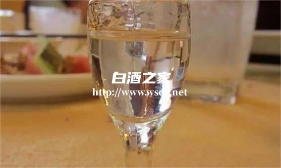 纯粮白酒里含有哪些成分  2