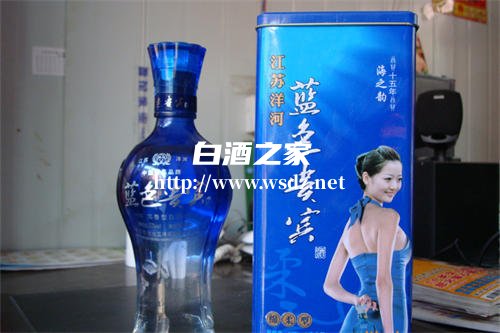 春秋贵宾酒蓝色经典多少钱一瓶
