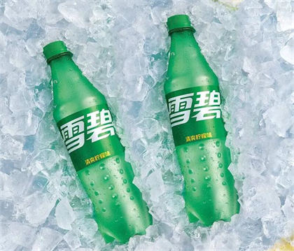 雪碧和白酒喝着哪个好些