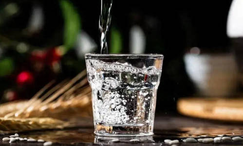 牙齿刚掉能喝酒吗