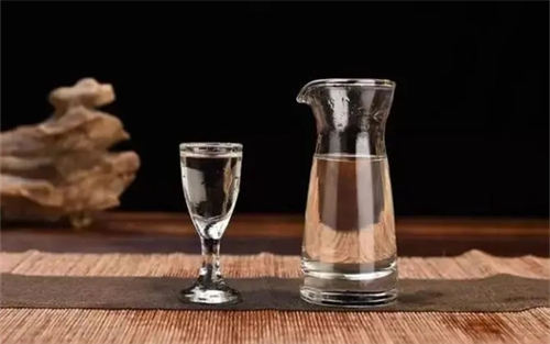 如何看待白酒涨价的原因  2