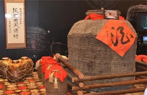 自制白酒用什么瓶子装了好喝  4