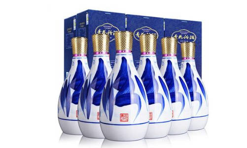 酱香型清香型和浓香型白酒哪个好喝  2