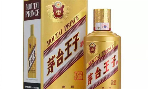 酱香型白酒喝嘴里没味道是为啥，人久久白酒告诉你  2