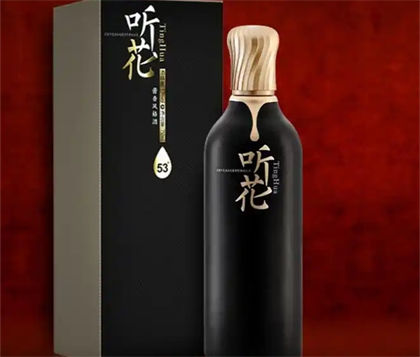 中国最贵的白酒听花酒咋样  2