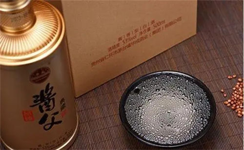 在大连坐轻轨能带白酒吗  2