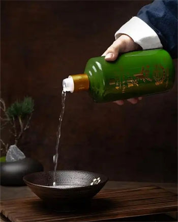 拍摄白酒视频的灯光技巧  5