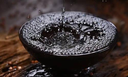 腌制酸菜放点儿白酒起啥作用  2