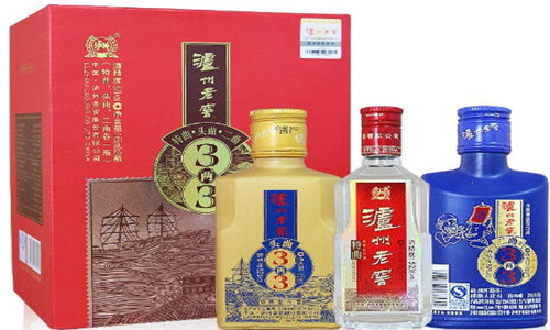 白酒中酱香型与浓香型哪个好