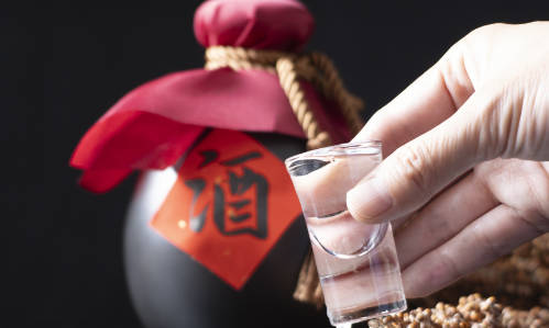 酿白酒旧瓦坛子生霉了能用吗有毒吗  3
