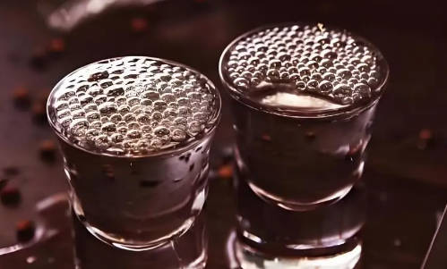 长期喝黄酒好还是喝白酒好，原因是什么  3