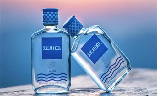 白酒企业低成本战略事例