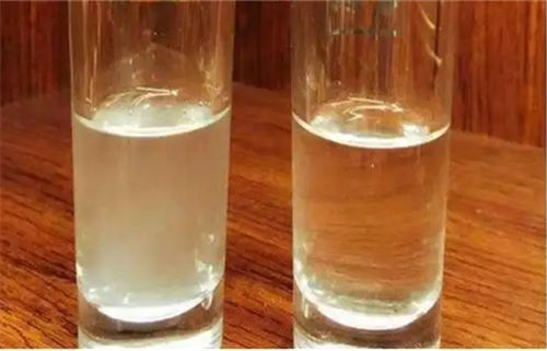白酒加热后有白色絮状物是为啥  3