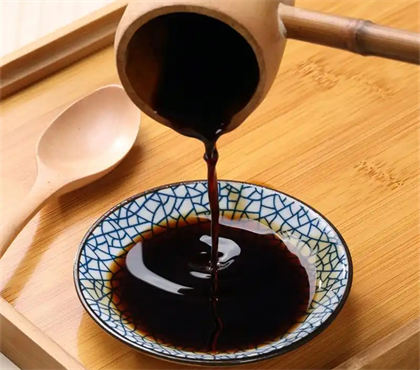 做菜放白酒好还是陈醋好呢  3