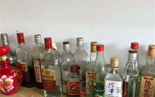 怎样保管中国白酒瓶子  2