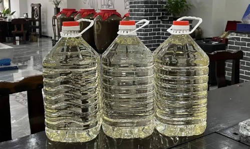 散装白酒里面有白色雾状的沉淀物是什么  3