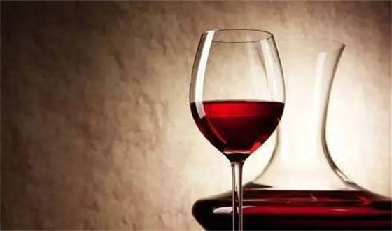 为什么白酒要“醒酒”？这不是红酒的专利吗？  3