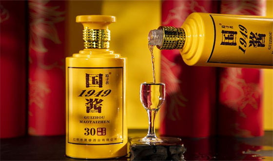 酱香酒和浓香酒哪个更有收藏价值？  1