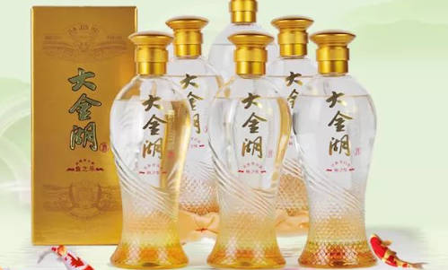 白酒带食用香精好吗