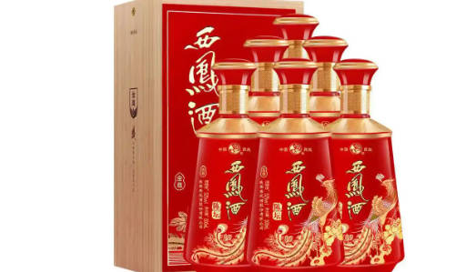 高度数的白酒喝多少会酒精中毒  2