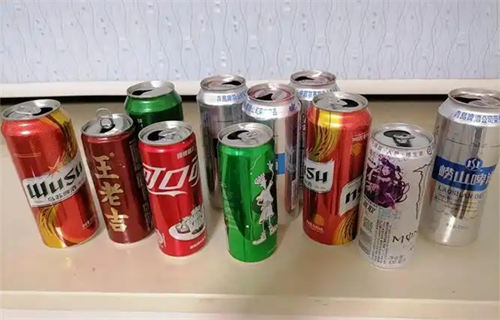 为什么装白酒不用易拉罐？