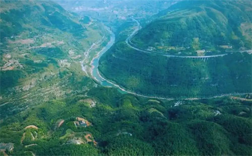 茅台镇7.5平方公里核心区为何不可复制？  2