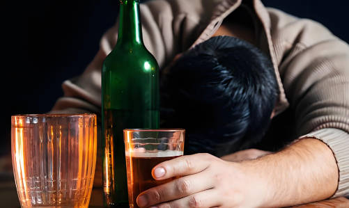 喝到假酒或者是劣质酒会有什么危害吗  2