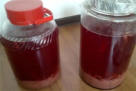 用葡萄泡白酒的具体步骤  3
