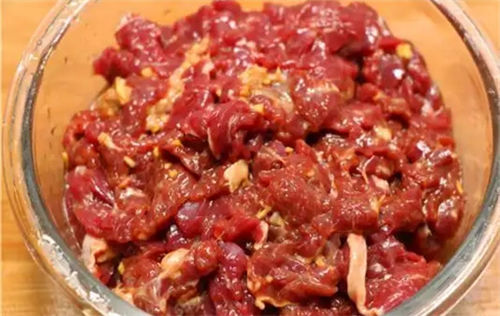 用白酒腌肉，是浪费还是绝配？  2