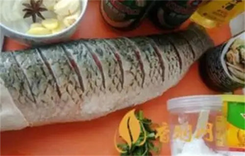 用白酒腌肉，是浪费还是绝配？  3