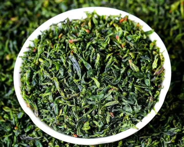 喝小叶苦丁茶能喝白酒吗